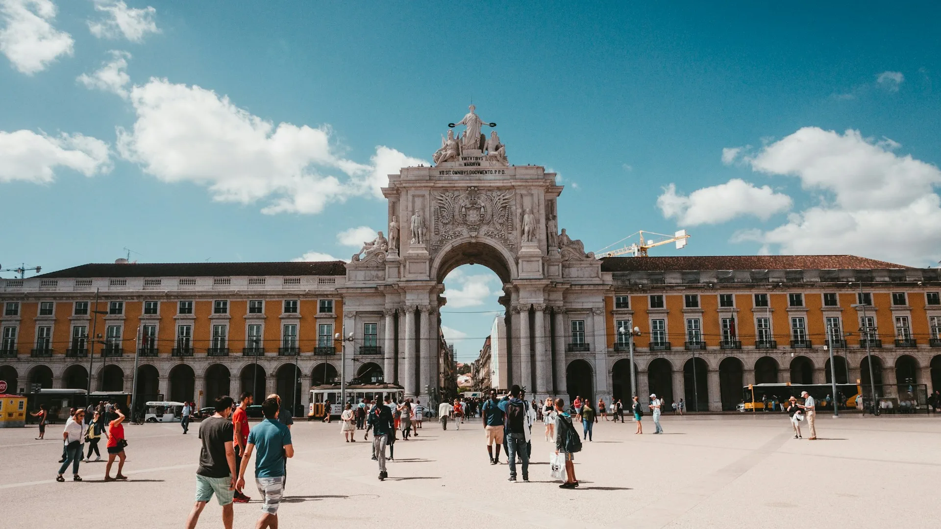 City Game Lisbon Square